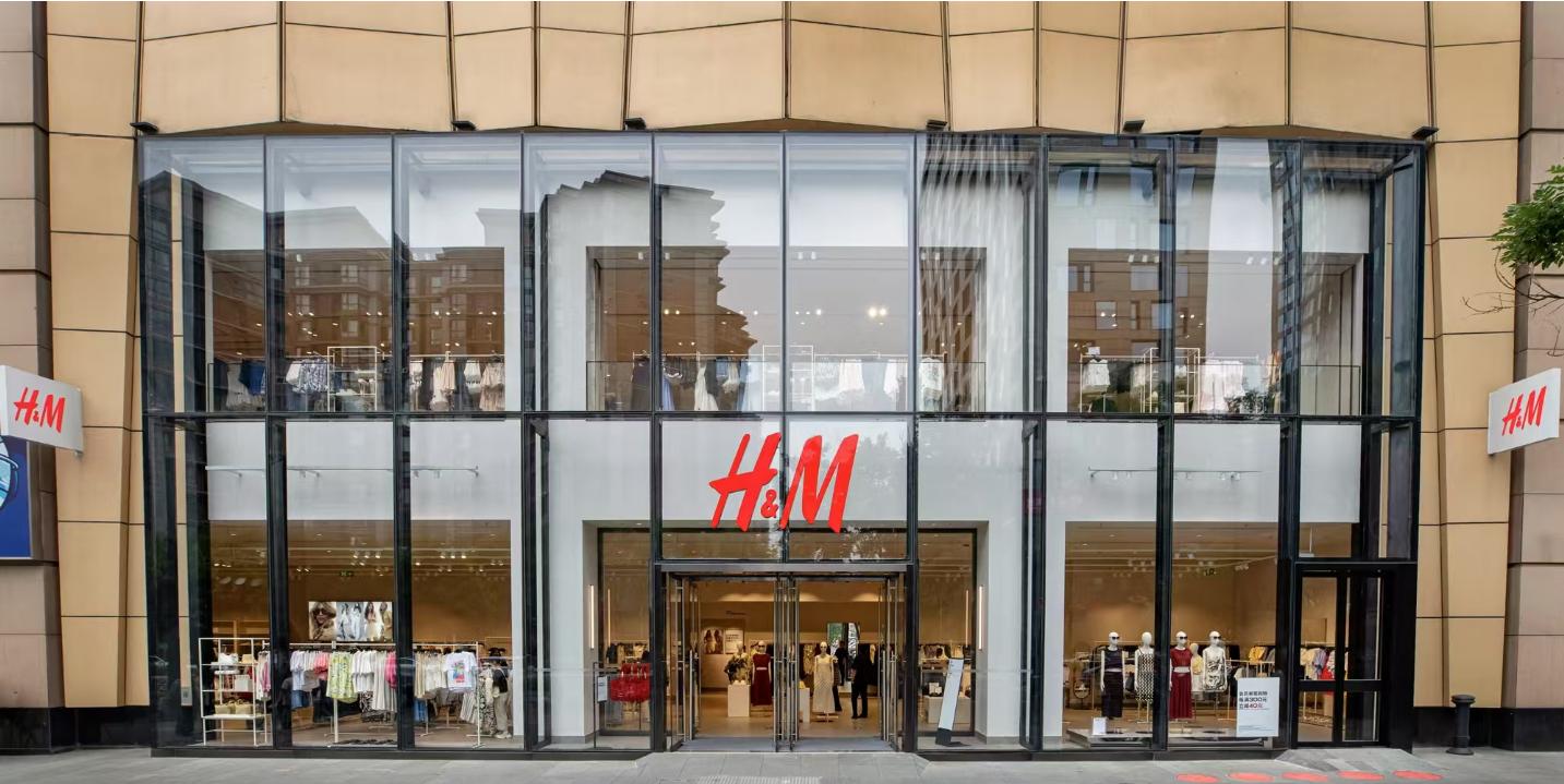 友瞰中国 | H&M重开内地首店求变：涉过山顶之间的低谷，才能登顶更高的山峰